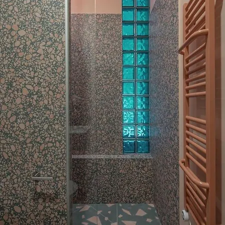 Resume Apartments, Swimmer Corner No 2 Apartment *